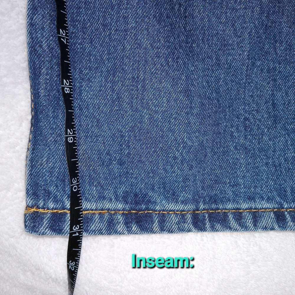 Levi’s 550 Relaxed Fit Jeans W36 L32 Medium Wash Classic Denim EUC